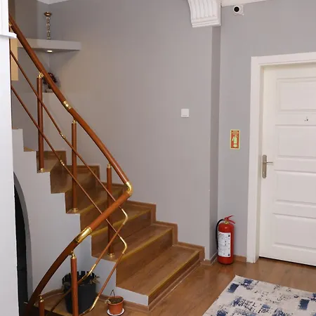 Ξενοδοχείο με διαμερίσματα Eyluel Butik Yildirim