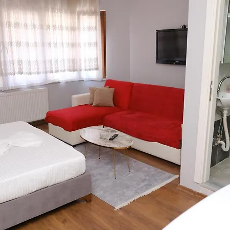 Ξενοδοχείο με διαμερίσματα Eyluel Butik