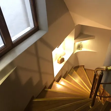 Ξενοδοχείο με διαμερίσματα Eyluel Butik *